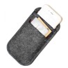 Wollen hoesje voor smartphone met pinpas vakje