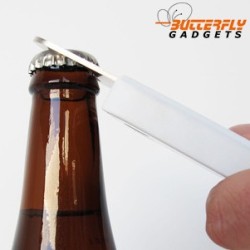 Hoesje waarme je bierflesjes kan openen  voor de iPhone 4, 4s